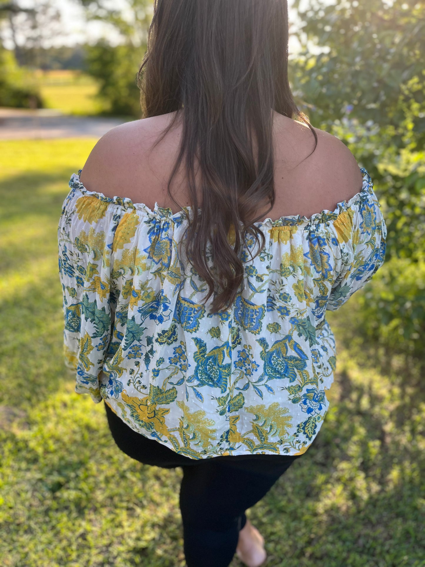 Mixed Floral Off-shoulder Plus Top